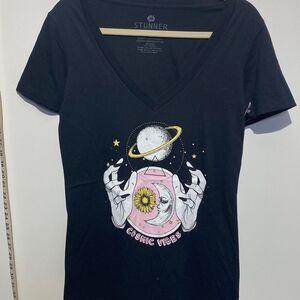 Stunner Women's Short Sleeve V-neck Cosmic Vibe Graphic Tee Black Size L